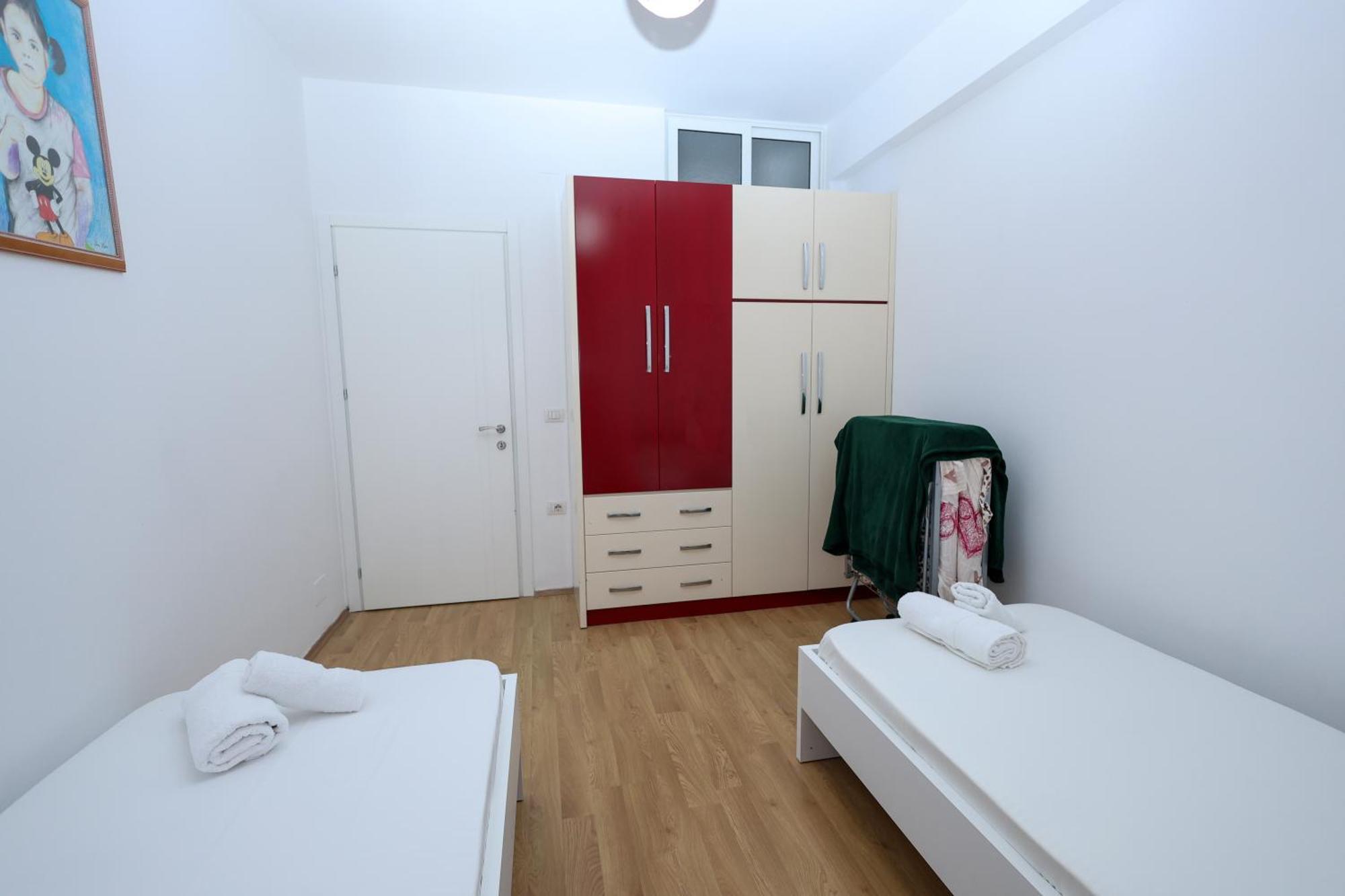 Romina Apartment Berat Luaran gambar