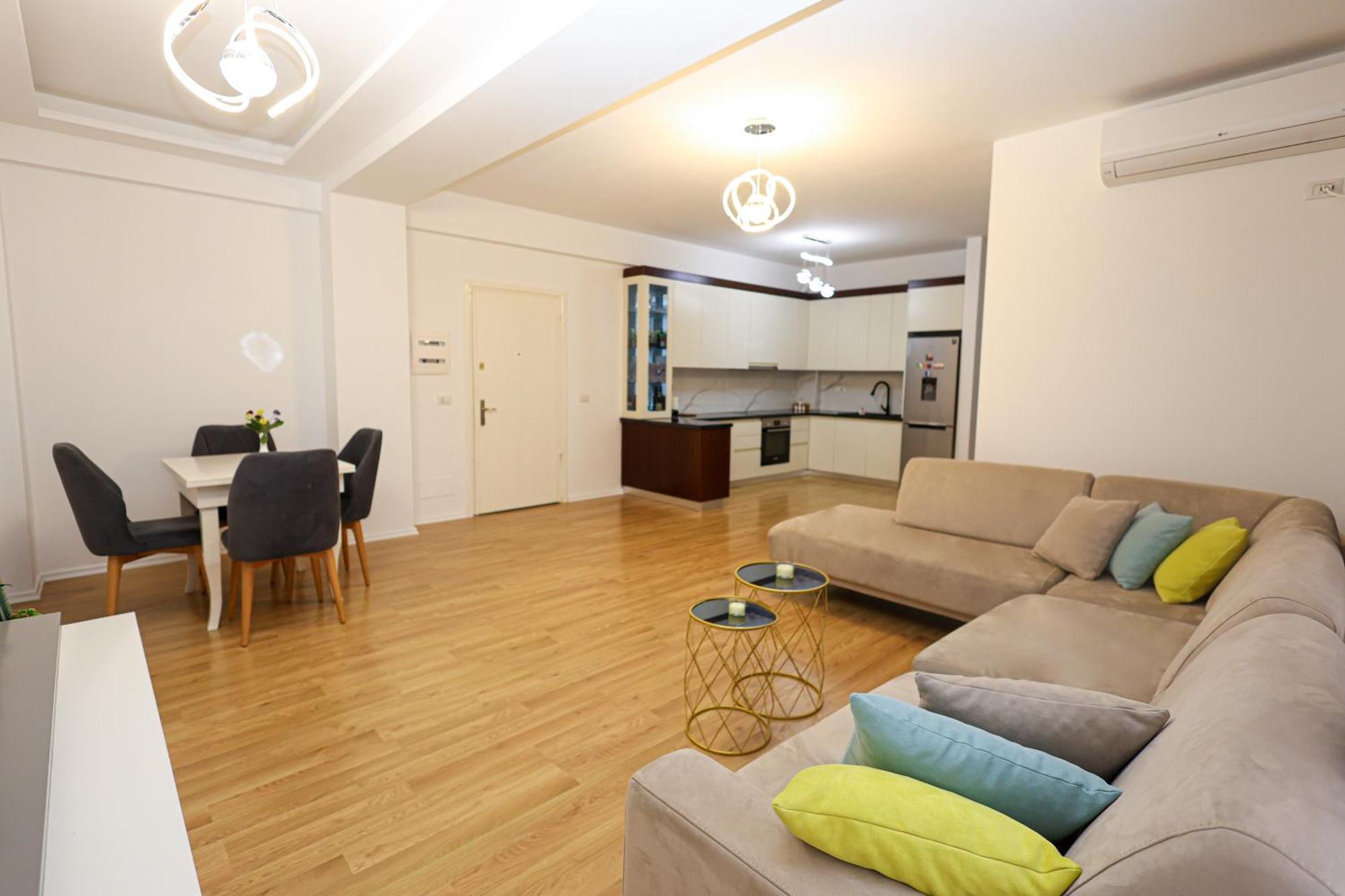 Romina Apartment Berat Luaran gambar